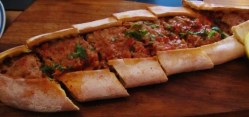 Pide with meat