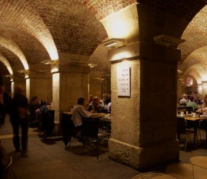 Cafe in the Crypt 